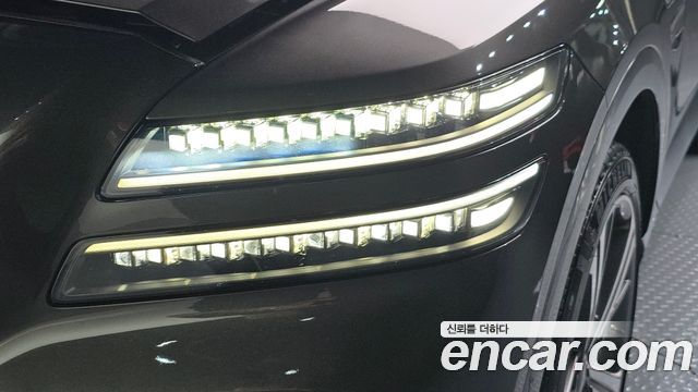 Genesis GV80 2024 — photo 8