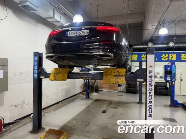 Mercedes-Benz S-Class 2021 — photo 2