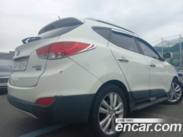 Hyundai Tucson 2011 — photo 6