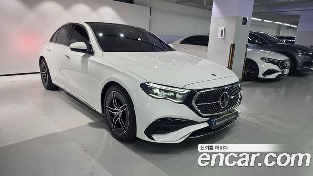 Mercedes-Benz E-Class 2026 — photo 2