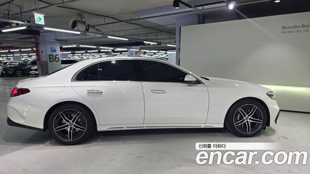 Mercedes-Benz E-Class 2026 — photo 9