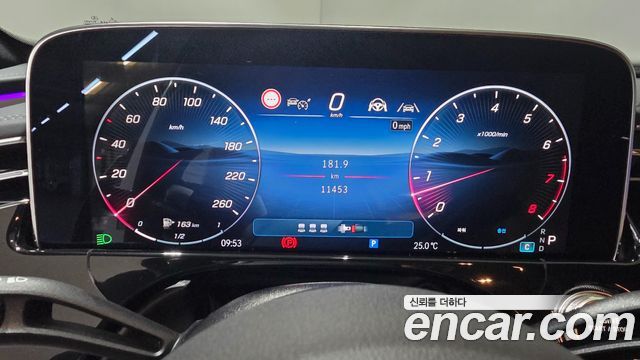 Mercedes-Benz E-Class 2026 — photo 16