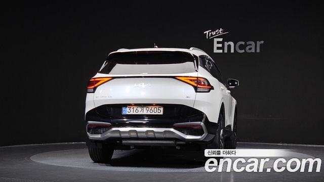 Kia Sportage 2023 — photo 4