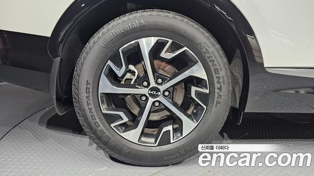 Kia Sportage 2023 — photo 5