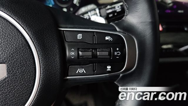 Kia Sportage 2023 — photo 23