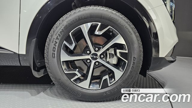 Kia Sportage 2023 — photo 7