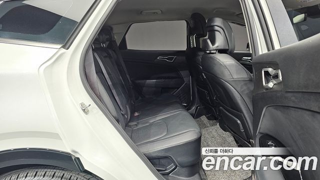 Kia Sportage 2023 — photo 31