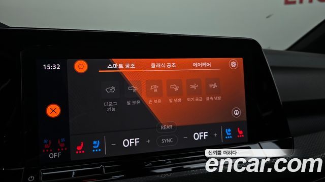 Volkswagen Golf 2024 — photo 21