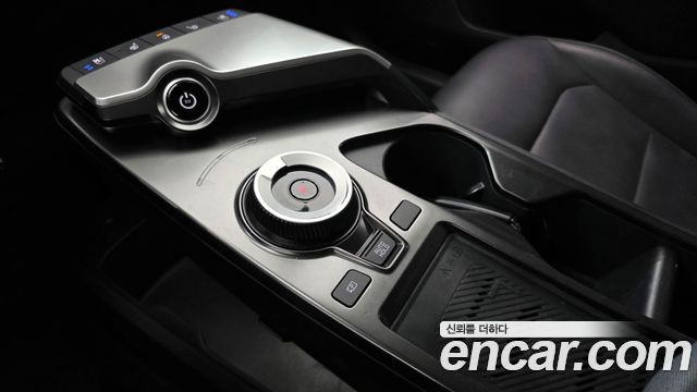 Kia EV6 2022 — photo 12