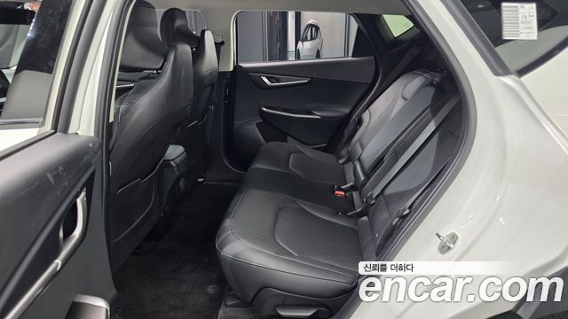 Kia EV6 2022 — photo 18