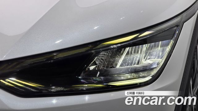Kia EV6 2022 — photo 8