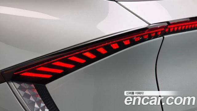 Kia EV6 2022 — photo 9