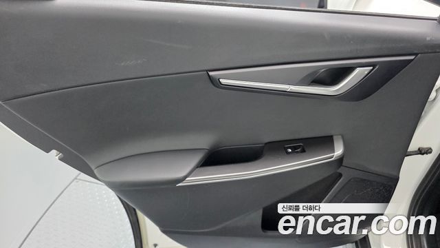 Kia EV6 2022 — photo 15