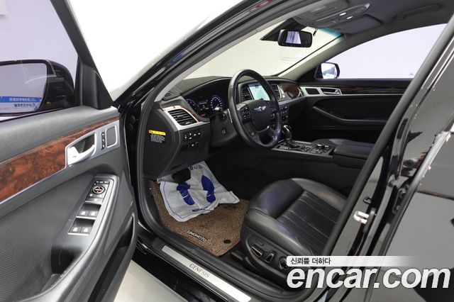 Hyundai Genesis 2016 — photo 15