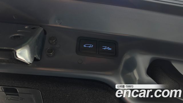Hyundai Staria 2023 — photo 23