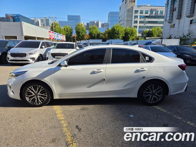 Kia K3 2022 — photo 2
