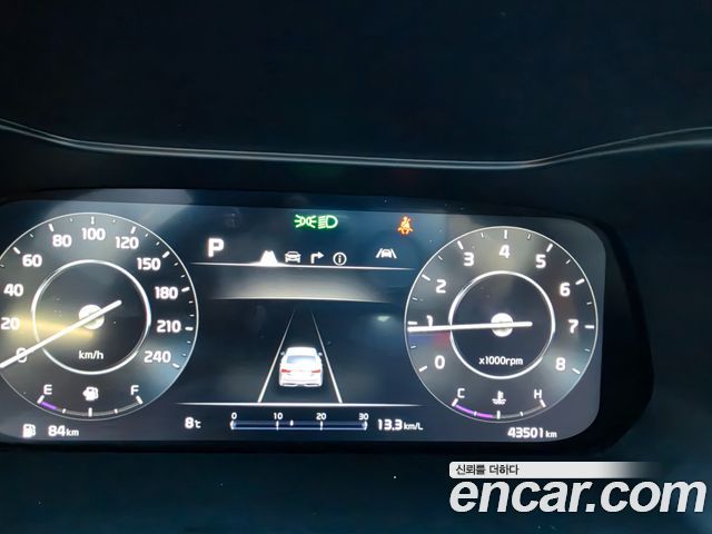 Kia K3 2022 — photo 12