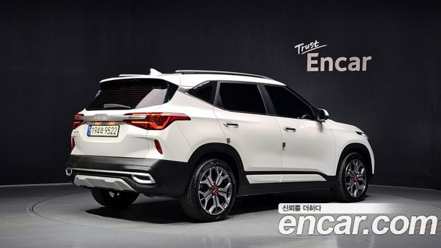 Kia Seltos 2022 — photo 2
