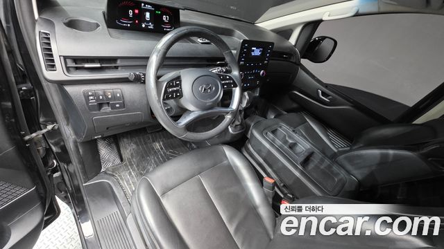 Hyundai Staria 2022 — photo 10