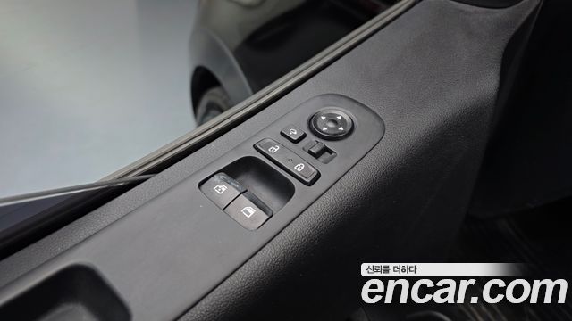 Hyundai Staria 2022 — photo 19