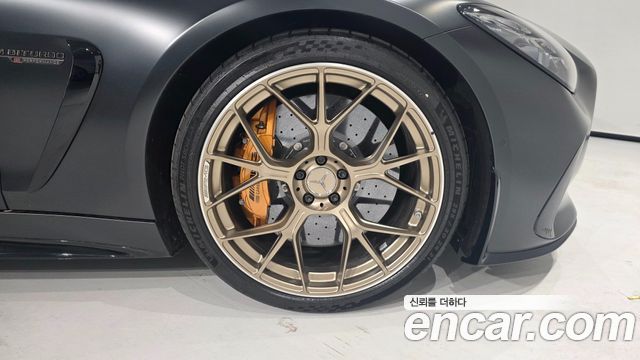 Mercedes-Benz AMG GT 2026 — photo 12