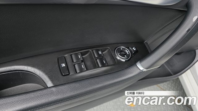 Hyundai i40 2014 — photo 17