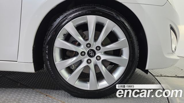 Hyundai i40 2014 — photo 7