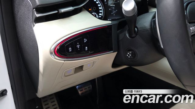 Genesis GV70 2024 — photo 26