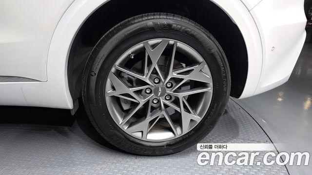 Genesis GV70 2024 — photo 7