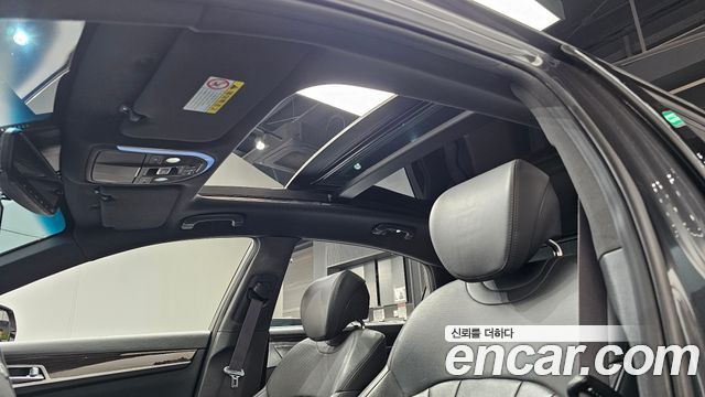 Genesis G80 2019 — photo 21