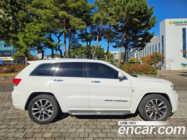Jeep Cherokee 2017 — photo 4