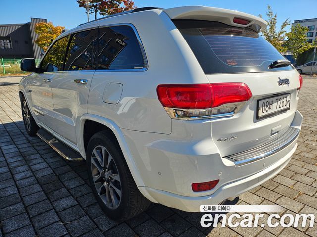 Jeep Cherokee 2017 — photo 7