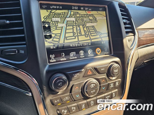 Jeep Cherokee 2017 — photo 18