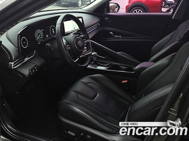 Hyundai AVANTE 2021 — photo 8