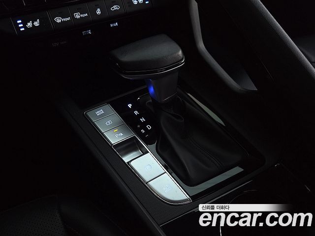 Hyundai AVANTE 2021 — photo 13
