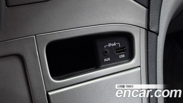 Hyundai Starex 2016 — photo 18