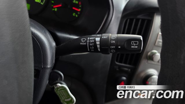 Hyundai Starex 2016 — photo 26