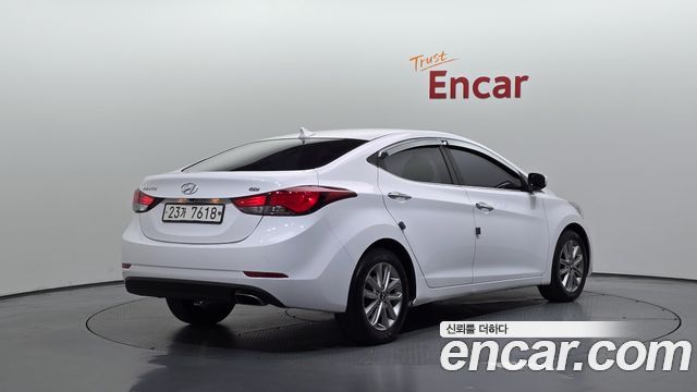 Hyundai AVANTE 2014 — photo 2