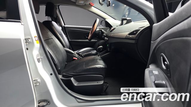 Renault Korea SM3 2016 — photo 16