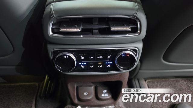 Genesis GV80 2021 — photo 23