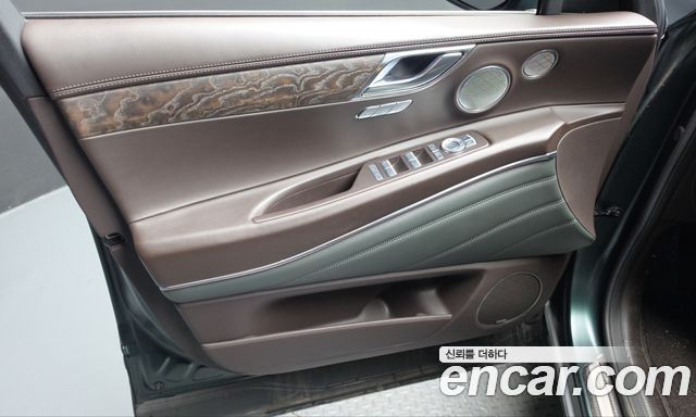 Genesis GV80 2021 — photo 14