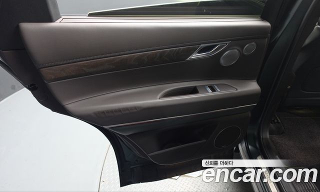 Genesis GV80 2021 — photo 15