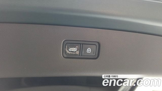 Genesis GV80 2021 — photo 36