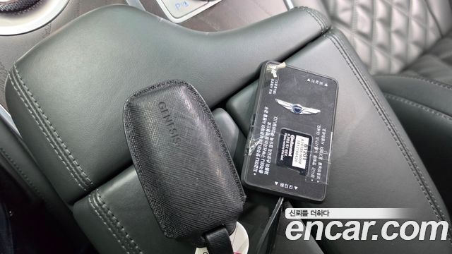 Genesis GV80 2021 — photo 37