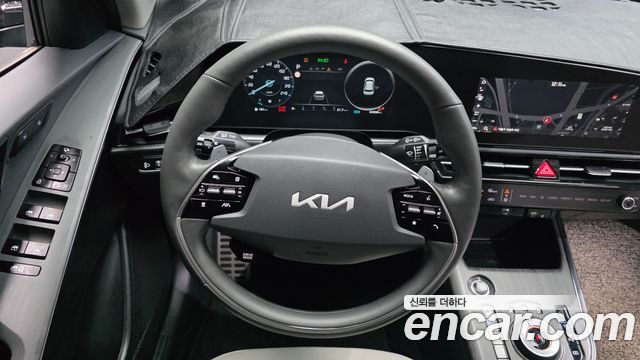 Kia Niro 2023 — photo 13