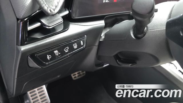 Kia Niro 2023 — photo 14