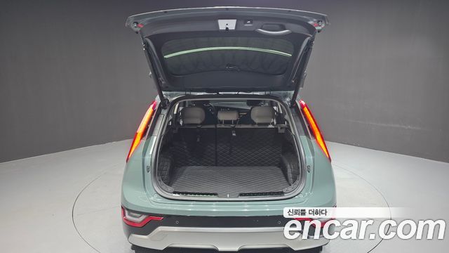 Kia Niro 2023 — photo 20