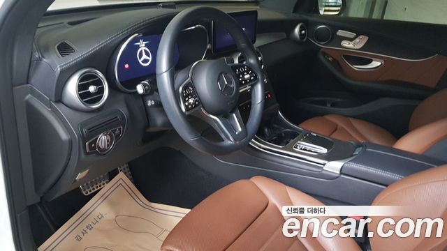 Mercedes-Benz GLC-Class 2023 — photo 13