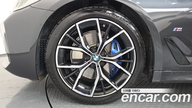BMW 5-Series 2022 — photo 5