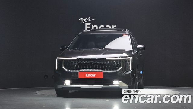 Kia Canival 2025 — photo 3
